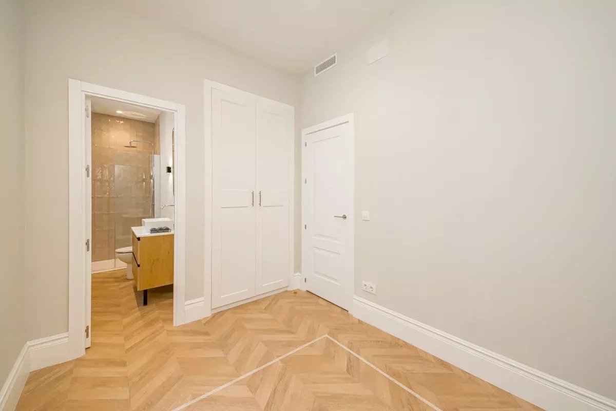 8e37254fffb23127f791c39b3883cc7d 39b0d9d948 1200 original - Attribut alt par défaut.