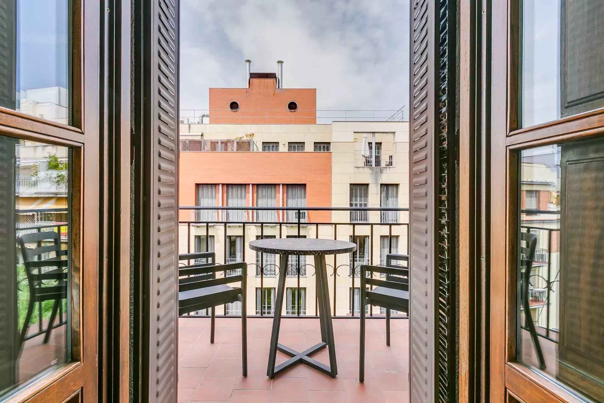 2c58236dfb3a70bff3a6e5de185afe1e 068081eb9b 1920 original - Attribut alt par défaut.