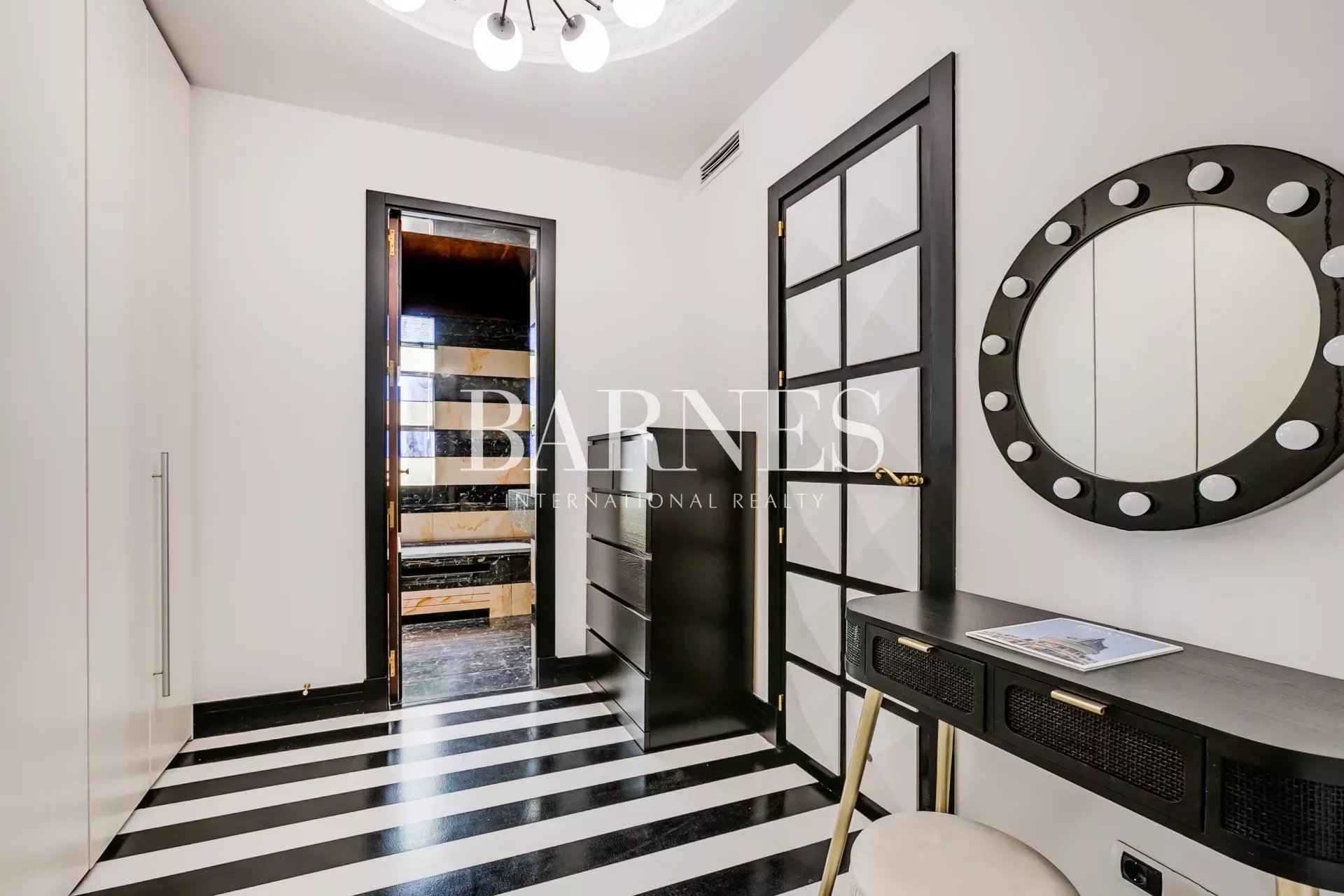 0bcb175f39c447723fe3072e02a534b3 9ab828852f 1920 original - Attribut alt par défaut.