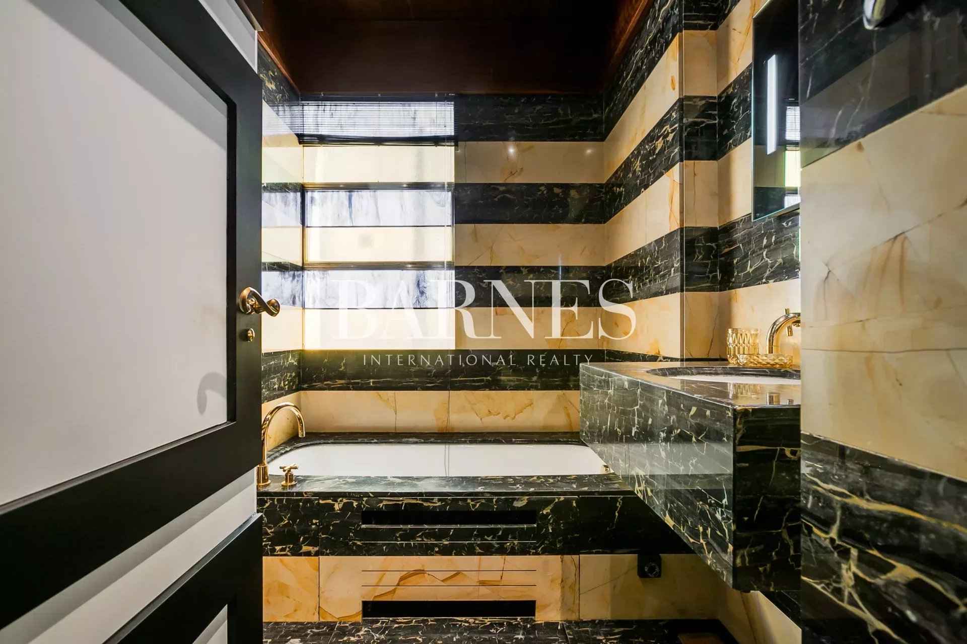 Cbcad847e3f7b7d818383fc1a086c17a 842fada459 1920 original - Attribut alt par défaut.