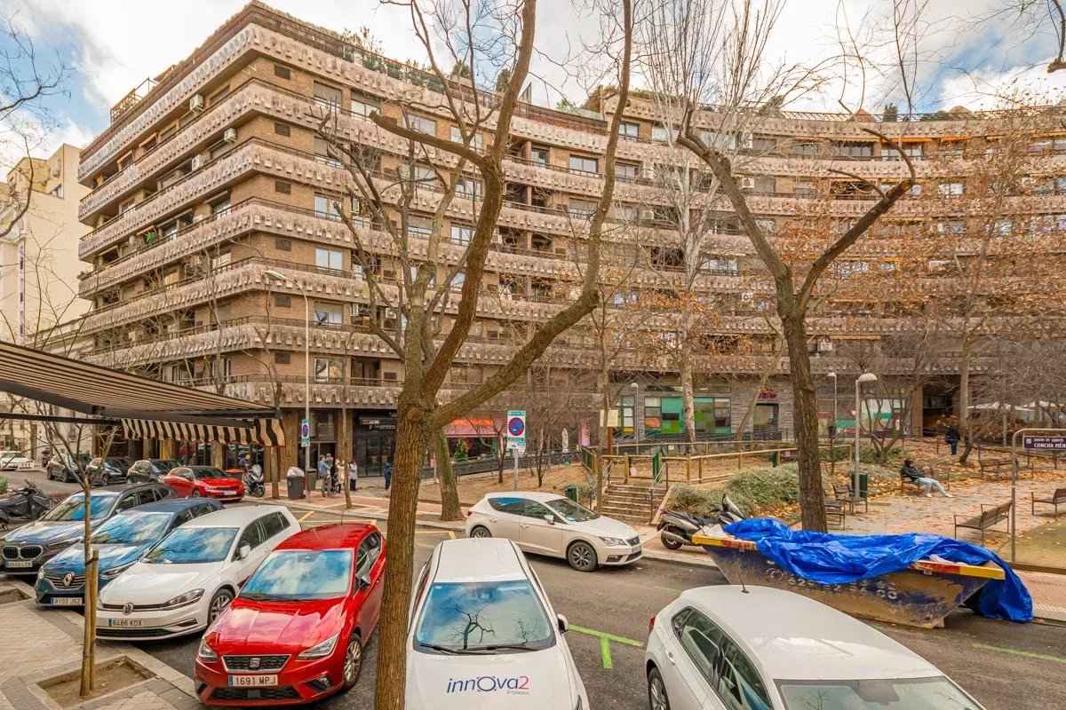 E21d497464094bba9a24f133cc2efb66 2141a955a5 1200 original - Attribut alt par défaut.