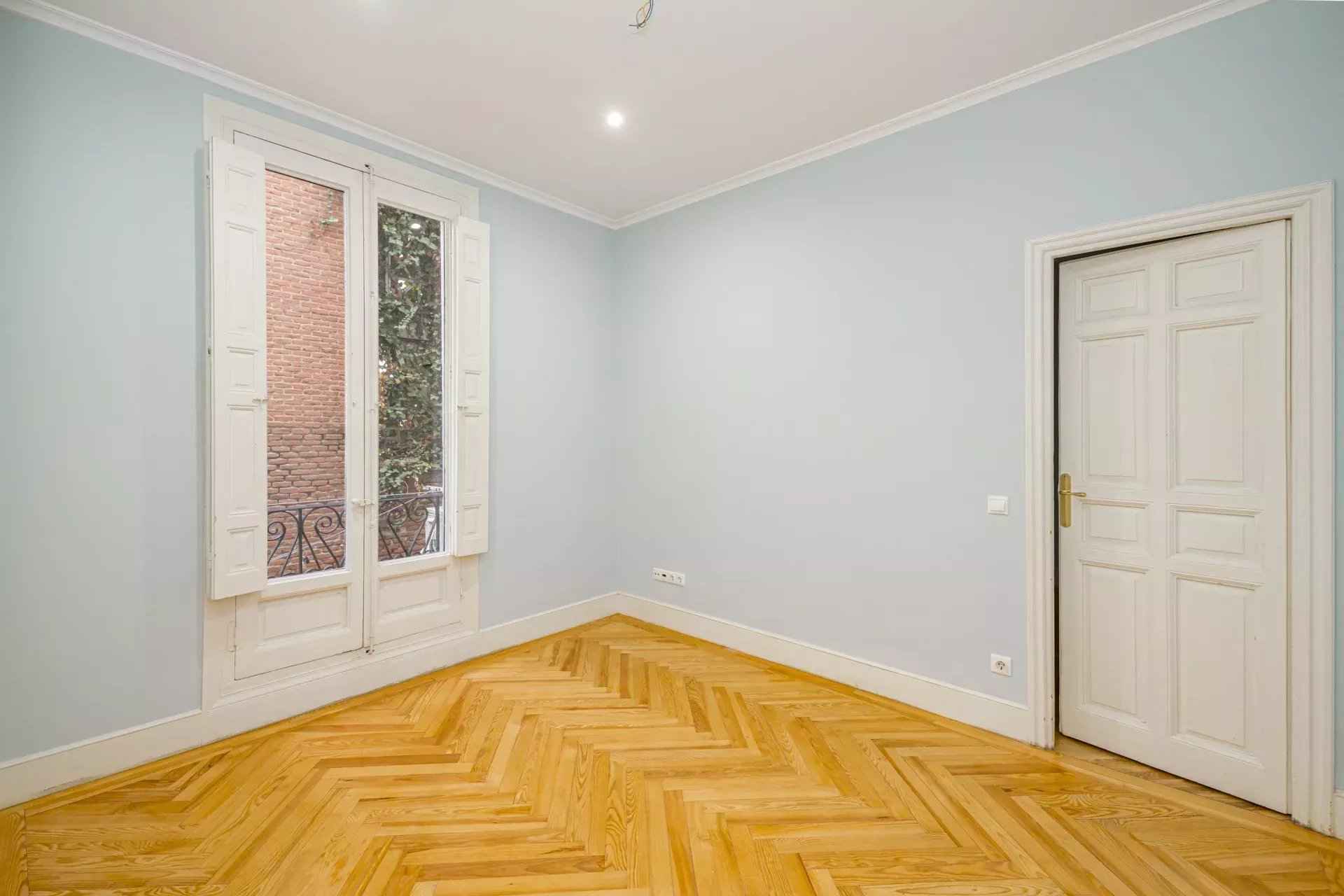 B551e74f145158041250635e33dc05ec a3f82998da 1920 original - Translation missing: en.helpers.application.image_tag.default_alt