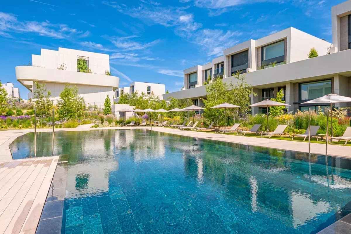 2bb997c97b4fc7e3f6340fb160df2c87 f800d18766 1200 original - Attribut alt par défaut.