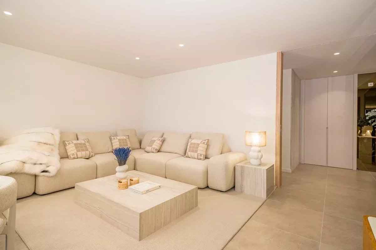 8375e2b3f86fee4057fa91426d8c86f7 0ad71d3ae4 1200 original - Attribut alt par défaut.