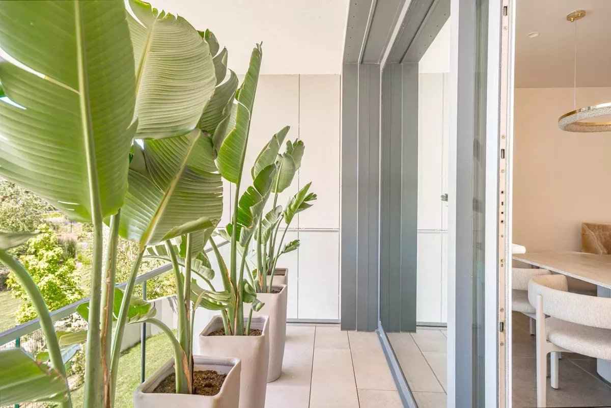 5e8f1c364236fb63d675db5eec720e34 b83c7a1972 1200 original - Attribut alt par défaut.