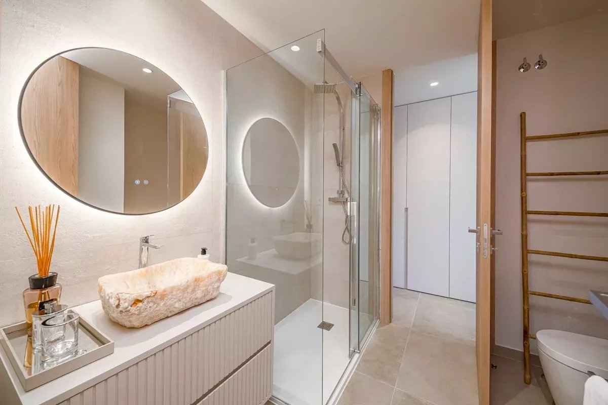 52655ea81f634397a8adda4b784c3538 98a8149127 1200 original - Attribut alt par défaut.