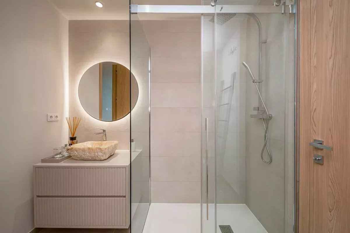 Cc876ec160b947221f1baf6c13fddcc0 061637dd33 1200 original - Attribut alt par défaut.