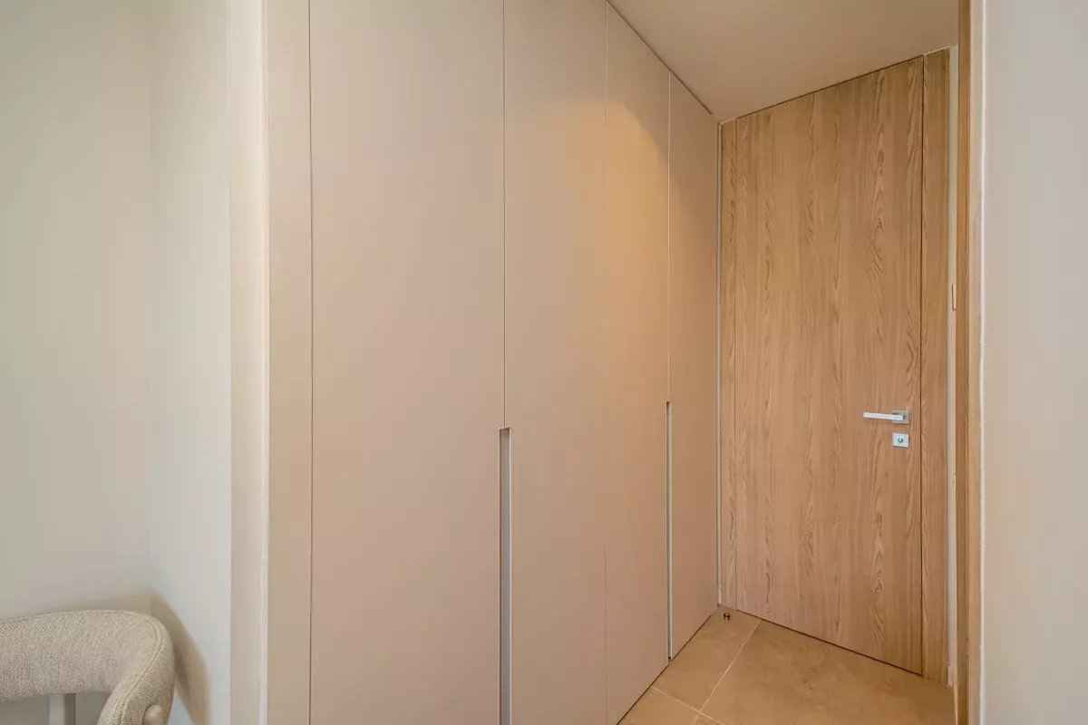 8bc8bc2515ecefb92ff306949855f7a6 283b829a49 1200 original - Attribut alt par défaut.