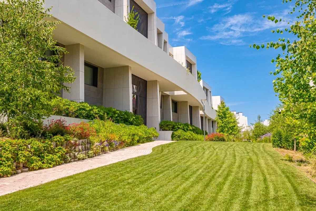 948f34ed53334cadc6a398dd29878a36 1380f85e9c 1200 original - Attribut alt par défaut.