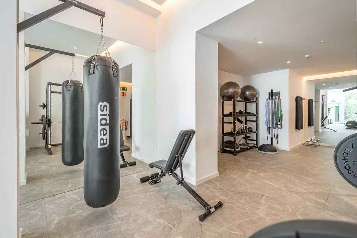 D548c8d7d9562aea44be477efec79715 3d2d554434 1200 original - Attribut alt par défaut.