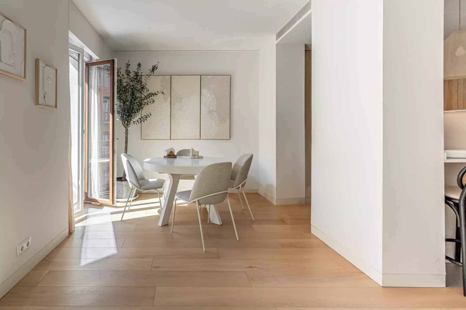 5389ee430c0c306967b4a36935a38256 195162814d 1920 original - Attribut alt par défaut.