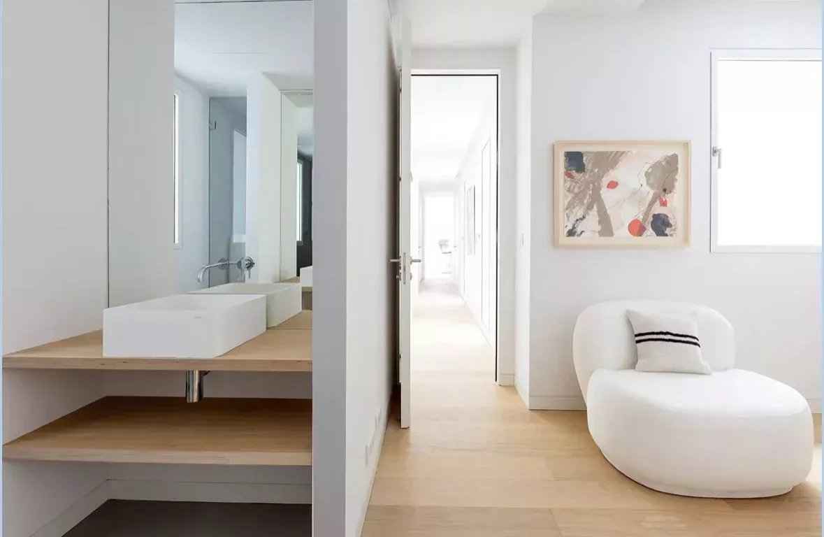 Bdd01692ae7638a2e1568de0f49f91d4 7669eb798e 1179 original - Attribut alt par défaut.