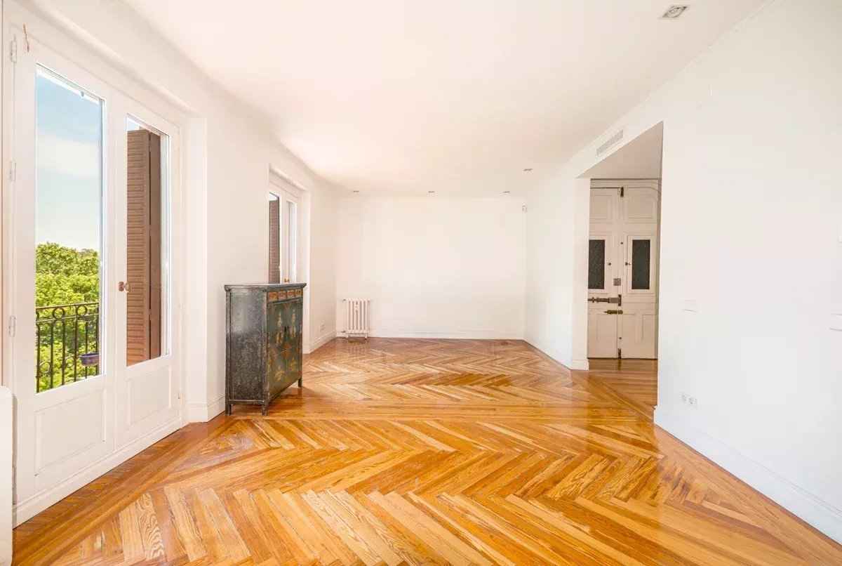 B546154371211c4629e420b152184b20 3055a5d078 1200 original - Attribut alt par défaut.