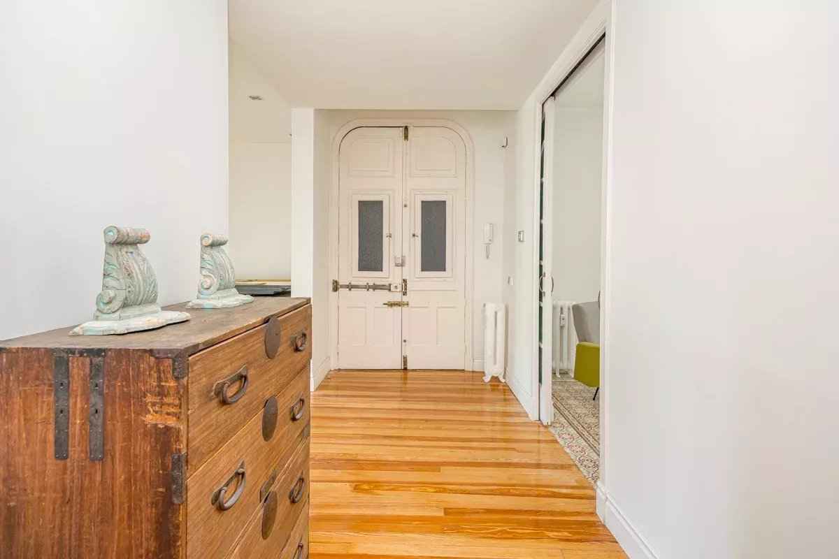 9aaae5681f519bae76fdd1e5cdcb6db1 1168c83450 1200 original - Attribut alt par défaut.