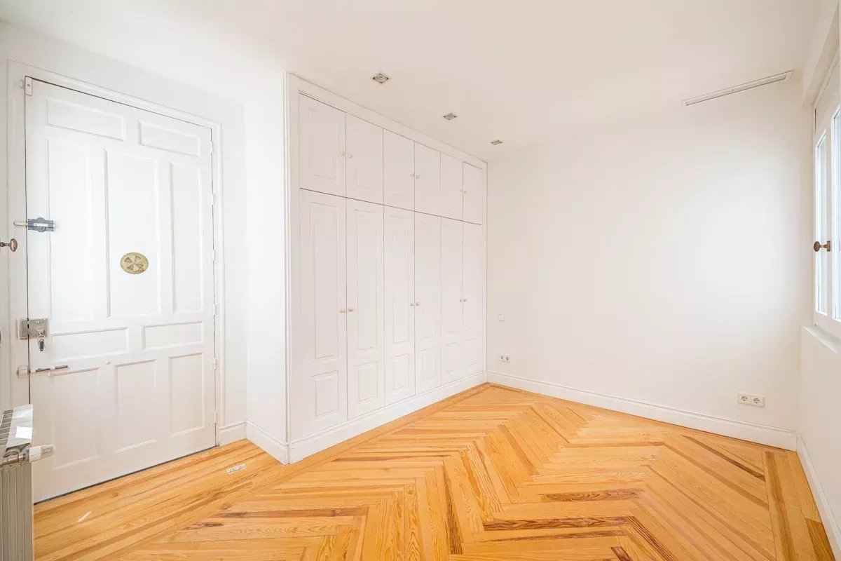 9fb22d50cca09f85d055e076e9bf90ff 7995064512 1200 original - Attribut alt par défaut.