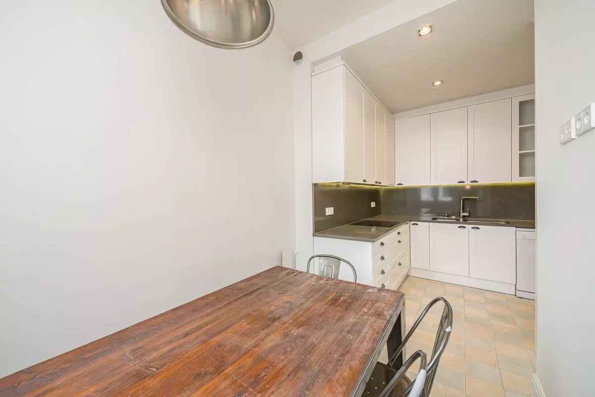 E51ad5c30517e169b52807a767ba9135 60ce44a1ce 1200 original - Attribut alt par défaut.