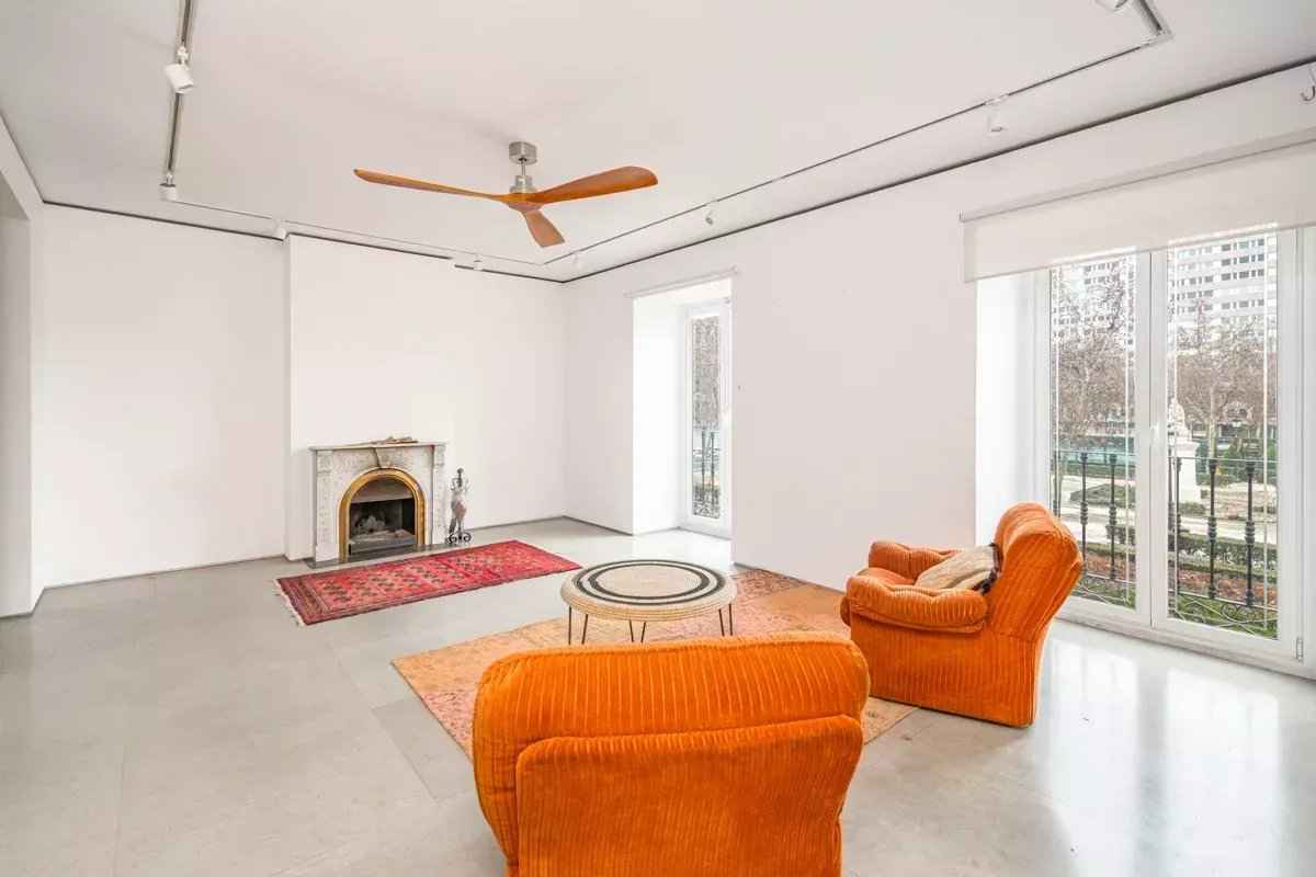 F43f57cd42bc4d499aee0e3837d3cd92 d7f6e471af 1200 original - Translation missing: en.helpers.application.image_tag.default_alt