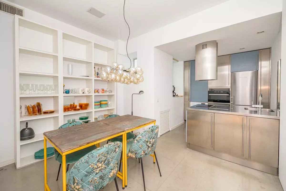 078f9151d94ad7ab0145686d65462536 8cca14efde 1200 original - Translation missing: en.helpers.application.image_tag.default_alt