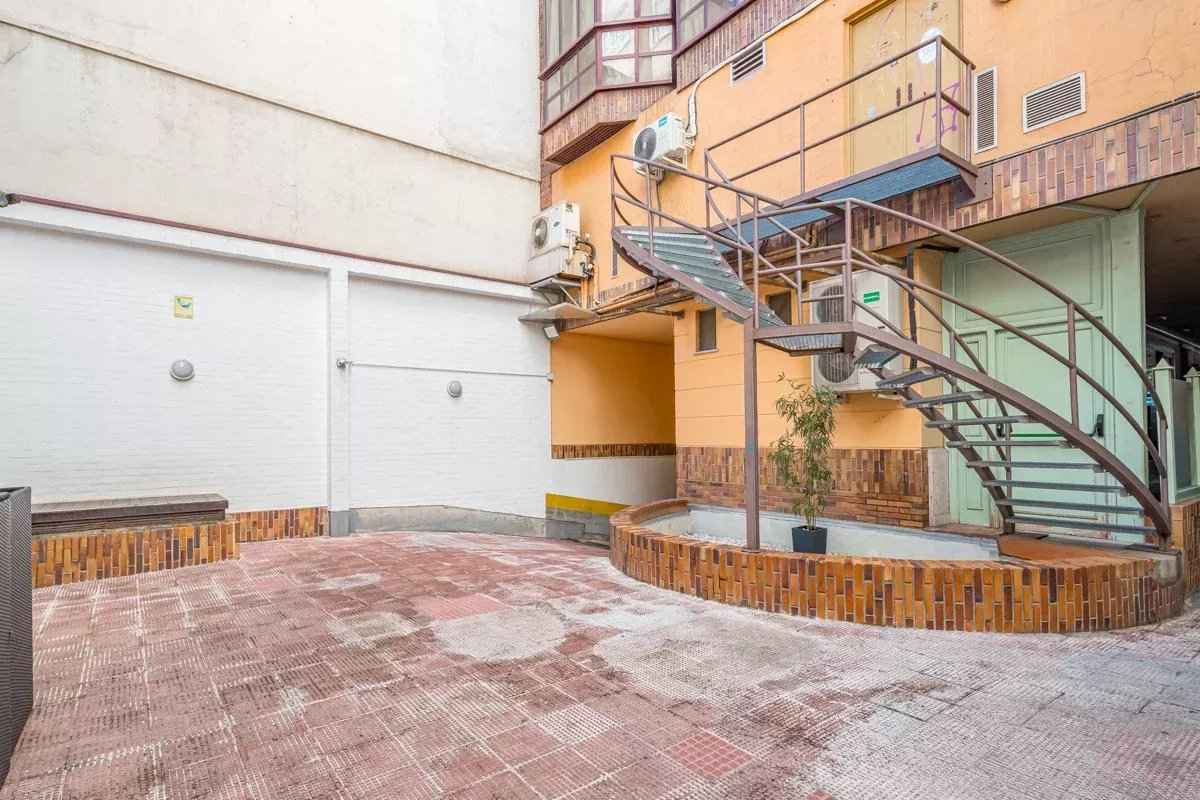 B5510208fe93bb1f13a4ef5bf79f48a9 77611e1bc1 1200 original - Translation missing: en.helpers.application.image_tag.default_alt