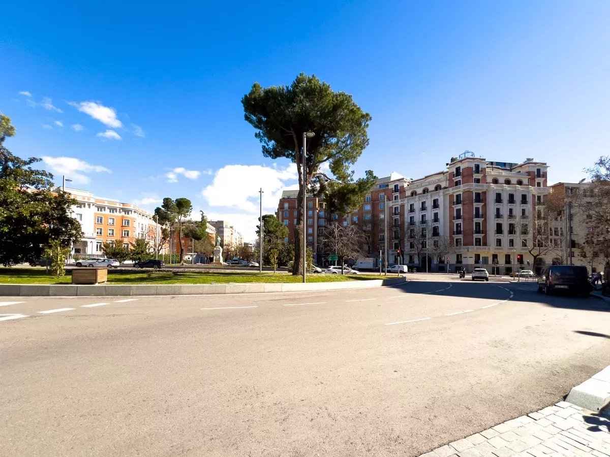 21438e605a47a096718f6793c623679d 7844bfbf72 1200 original - Translation missing: en.helpers.application.image_tag.default_alt