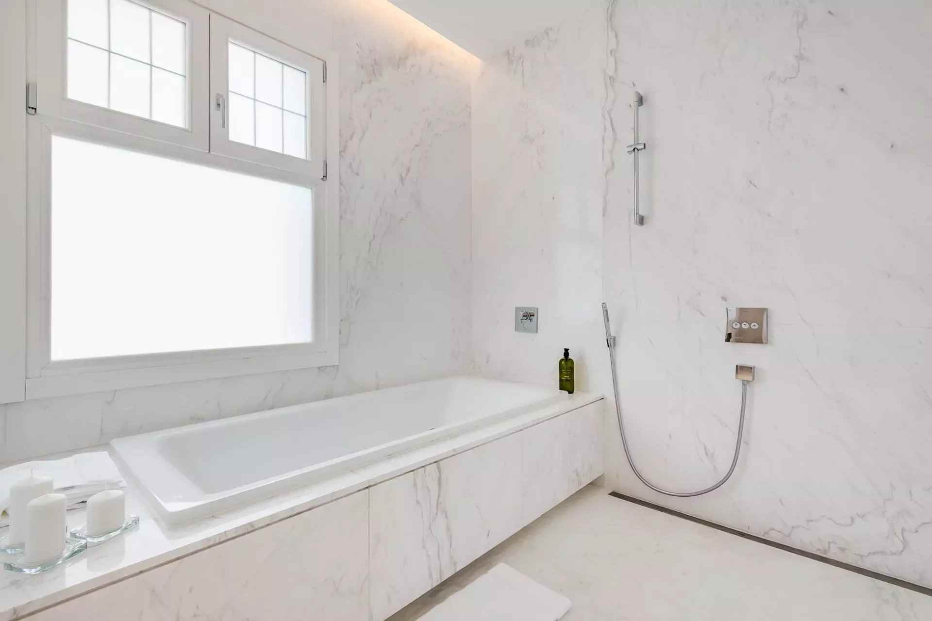 309368e4d70397a3225546b5950a2317 85cfe03473 1920 original - Attribut alt par défaut.