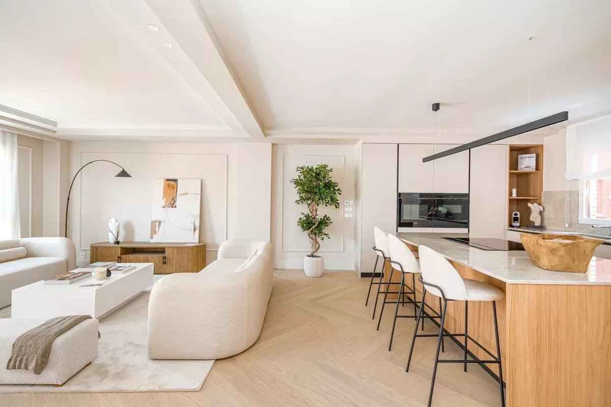 105537a00ef7ec245aab59b96087c2ce f98eeccfe9 1200 original - Attribut alt par défaut.