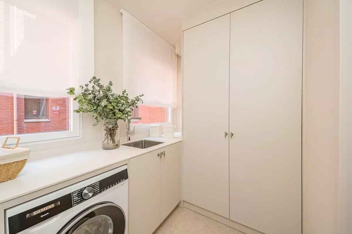 8d470a0c4b8381c482ab558aa026b59a 4a84ff59c7 1200 original - Attribut alt par défaut.