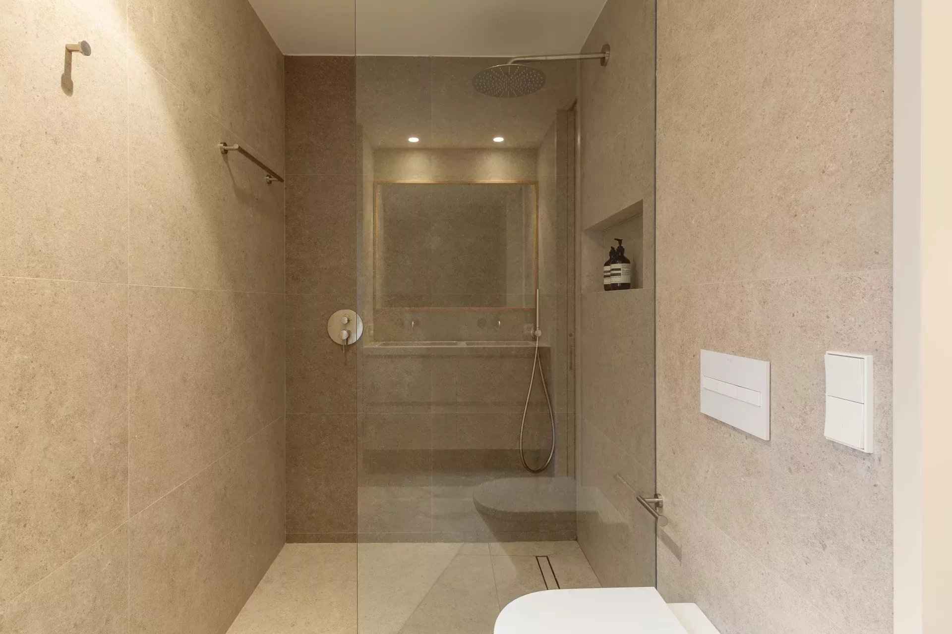 D31a2ecc0e541799be64e3ab3bf2393b 4c71d6fc28 1920 original - Attribut alt par défaut.