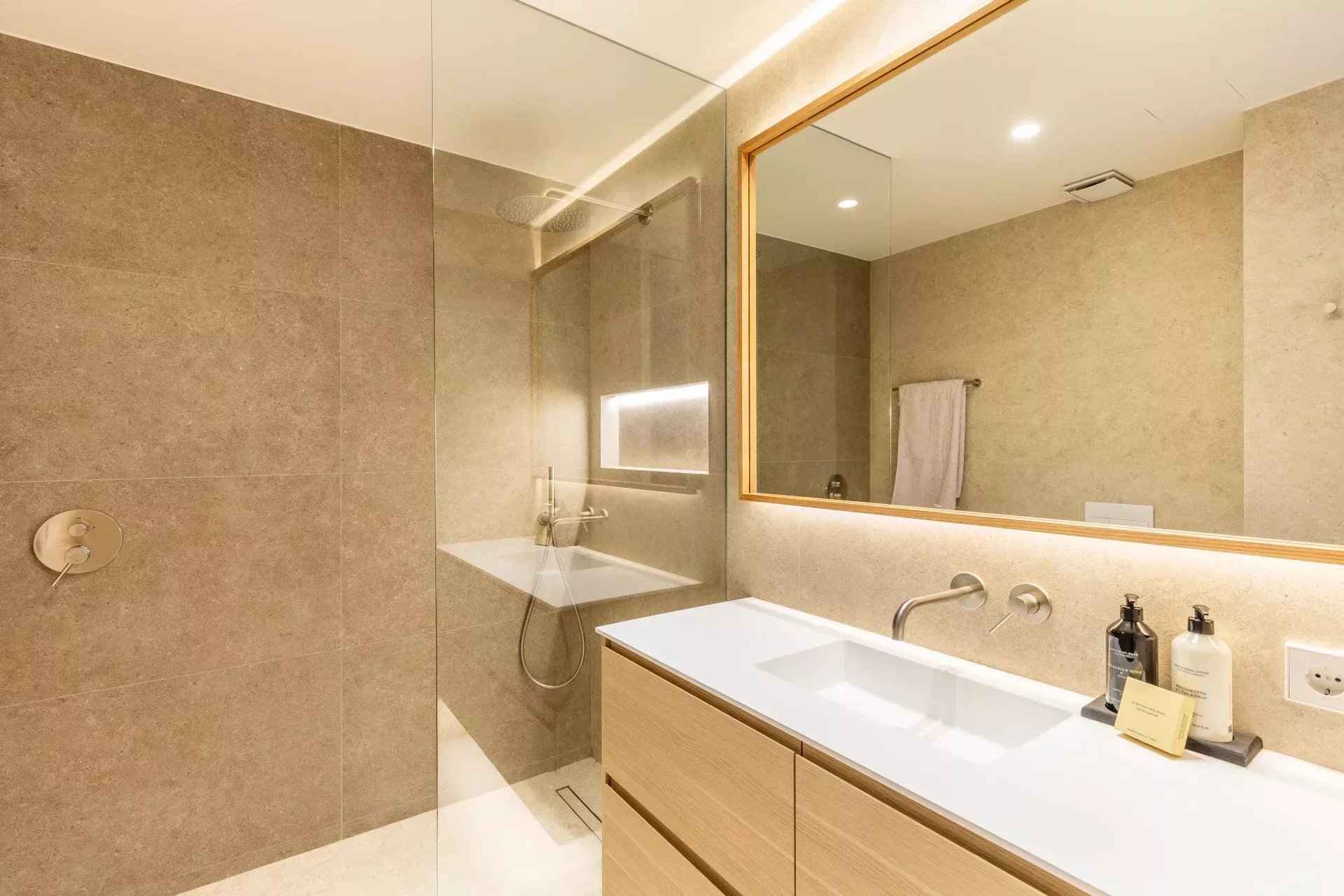 73a4c05a36042a3aab0704799ccbabce 7022a567e2 1920 original - Attribut alt par défaut.