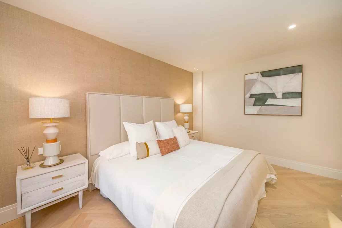 D274a309b3d7c6d393512a7bb2697568 822417ce37 1200 original - Attribut alt par défaut.