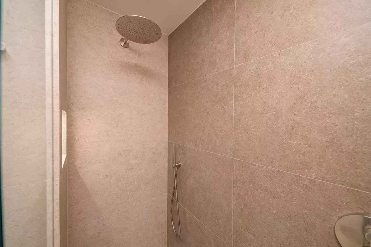 Aabeb5e172c3896eb5971f89f25cdc0f 1070434a0b 1200 original - Attribut alt par défaut.