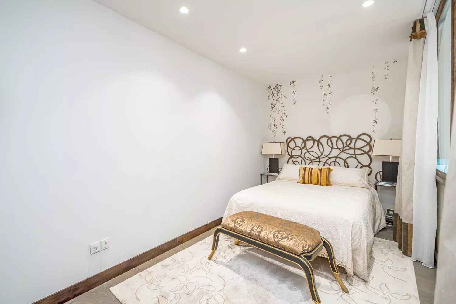 671f20859caba379a772ec4d34781529 e78050e11d 1500 original - Attribut alt par défaut.