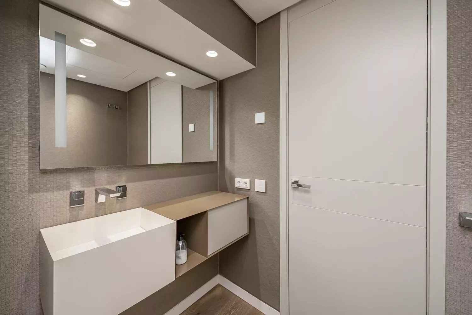 4e26c4acf8cfa5d257f79f1ec0a97a76 6dc71595ad 1500 original - Attribut alt par défaut.