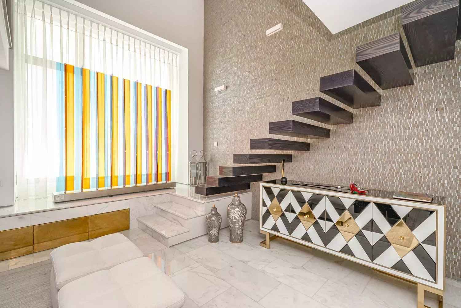 3bf8c175a1e2678317c1d298aad9f8cf 9a460d3775 1500 original - Attribut alt par défaut.