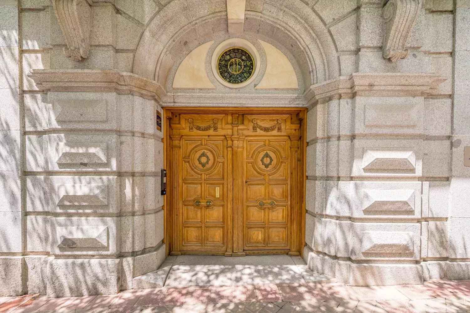 18d36a2ef2e9fb26df9871654acc7e3b ce95946736 1500 original - Attribut alt par défaut.