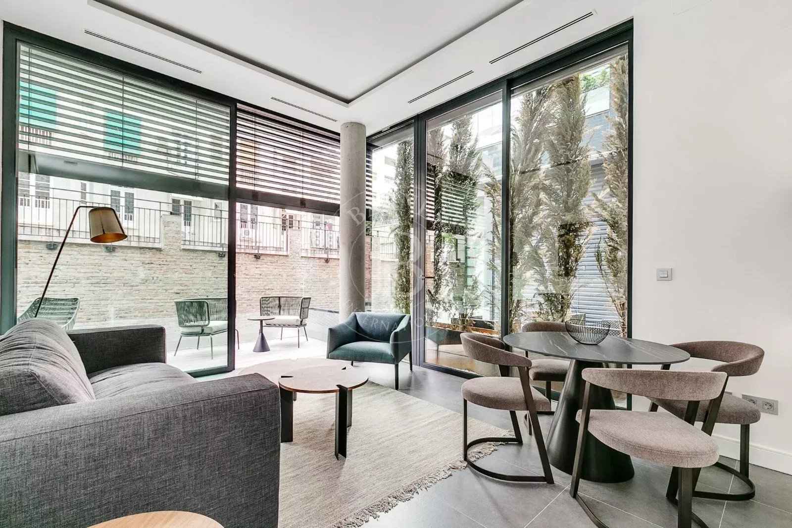 Ede6259ad078ee2da9d899764ec34e2d e3b2e81ffb 1600 original - Attribut alt par défaut.