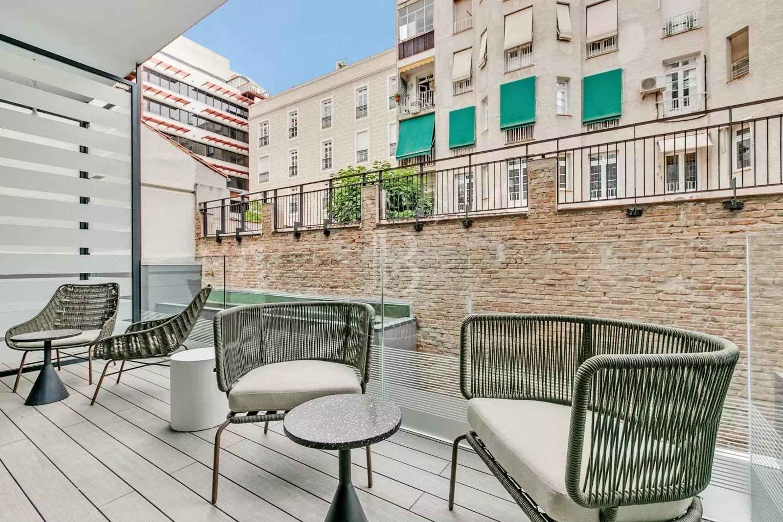 Ebd5bfacb69bc011e0d681c64251fbd7 336d9340a9 1600 original - Attribut alt par défaut.