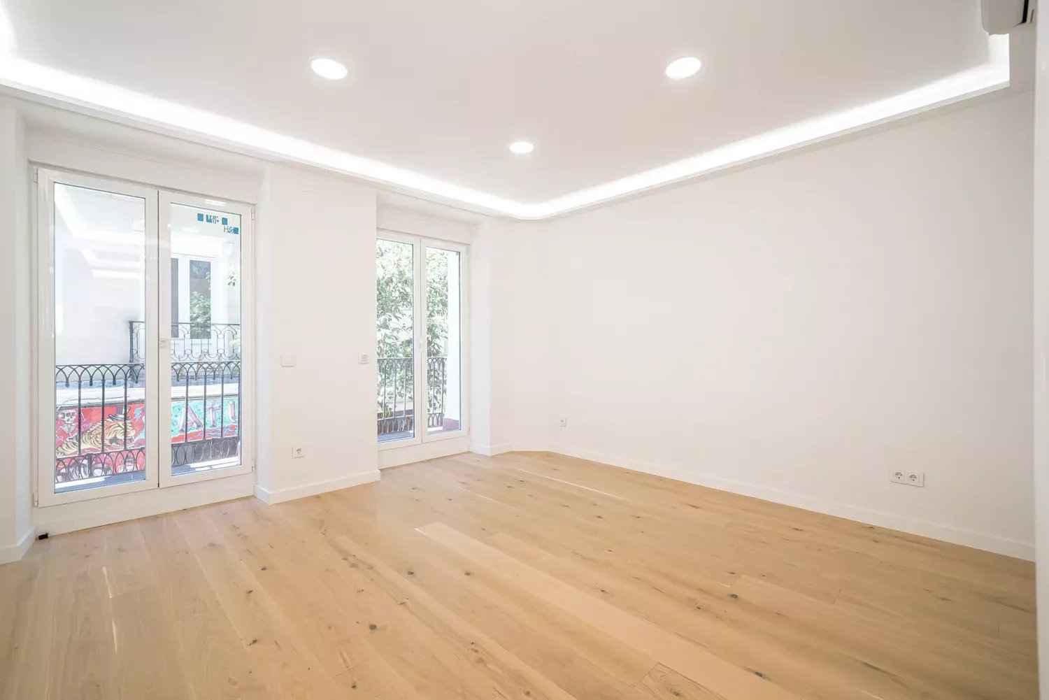 5a5b475e7fbd94f57901e3ace57de107 d200562690 1500 original - Attribut alt par défaut.