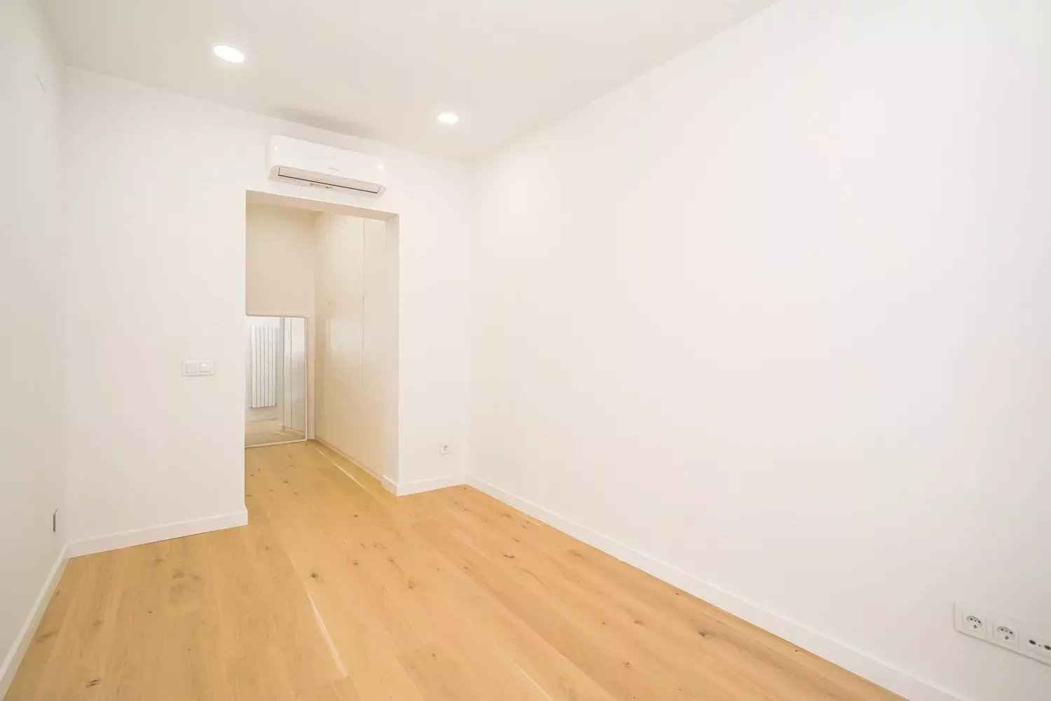 Eca392cdd88afd8e87cfa19baf713770 11eed04165 1500 original - Attribut alt par défaut.