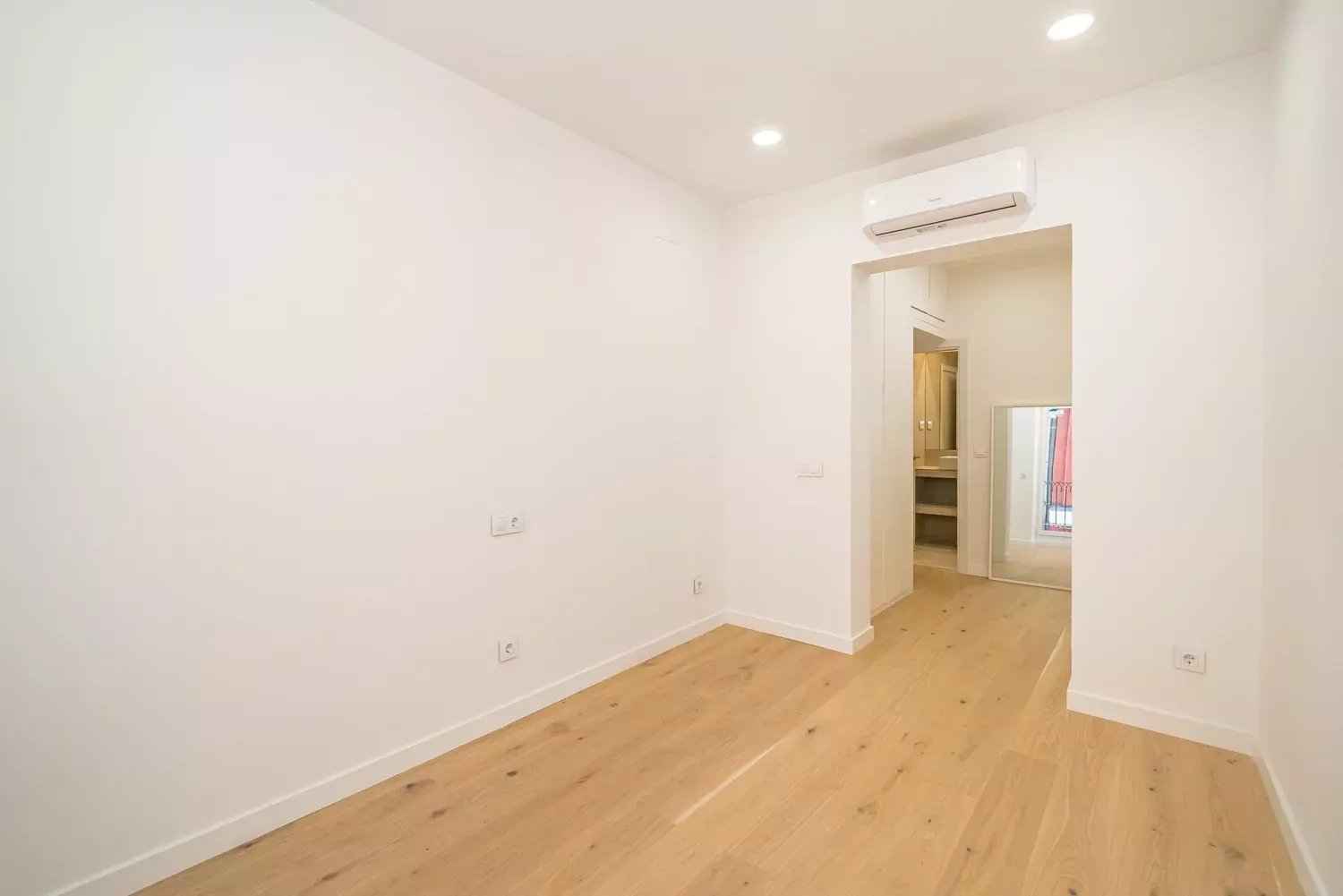 Eb429556ad72319a9bd8ff8d7d00c6f2 de5c4a3e70 1500 original - Attribut alt par défaut.