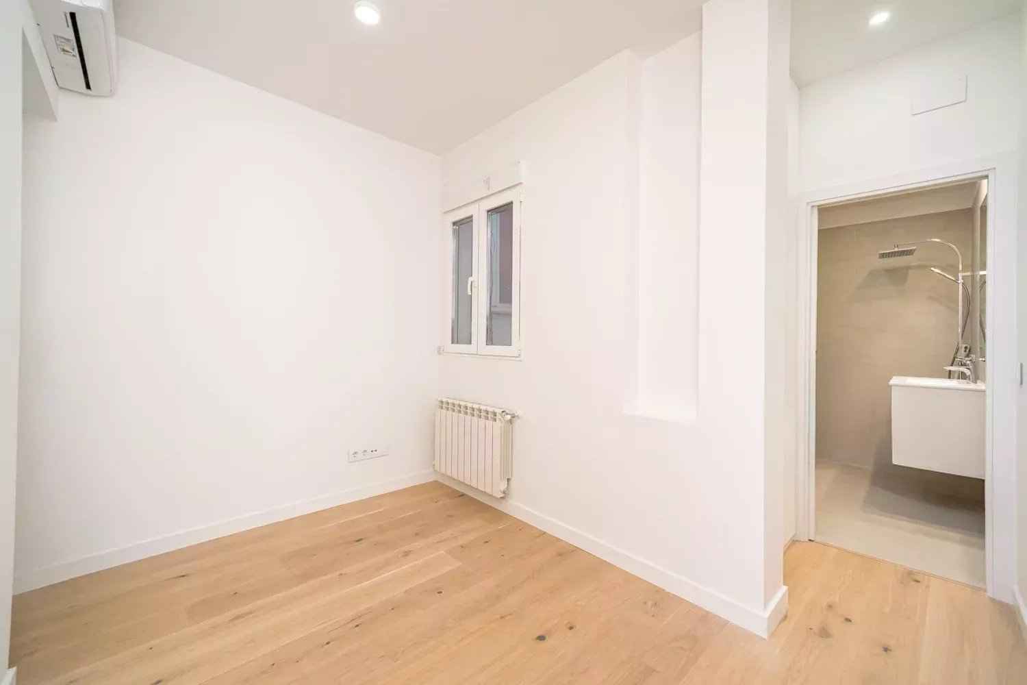 96dd0ace52d53f5e2e3b895c50c1f6ff 4bf0ada24a 1500 original - Attribut alt par défaut.