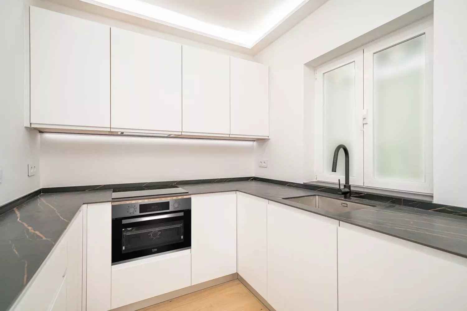 B3c132bf8bca36a8f33a449731d8a9ec 167e0e5c1b 1500 original - Attribut alt par défaut.