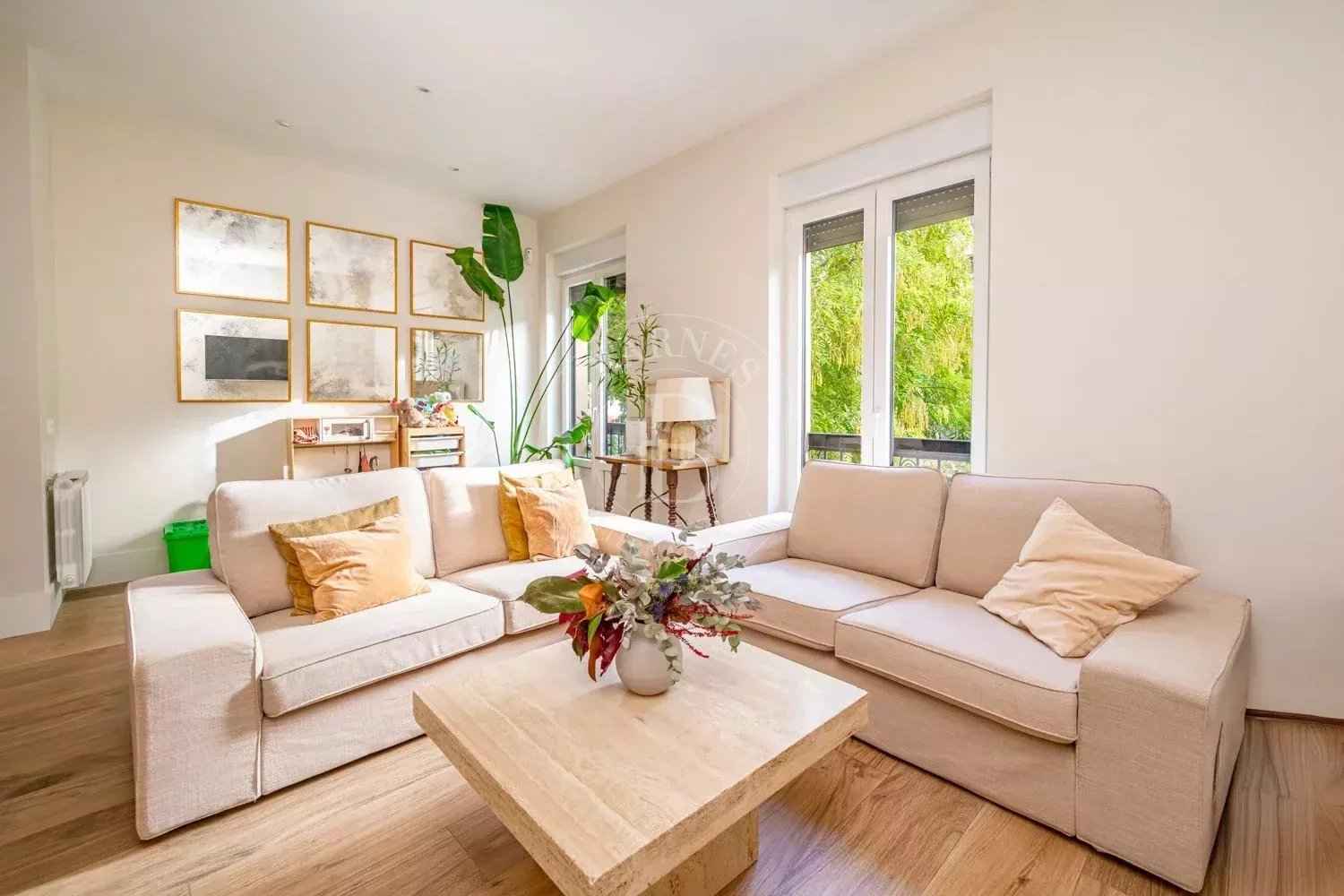 E0b73116ae6d2a8deeb654468e0ce556 fe711eff49 1500 original - Attribut alt par défaut.