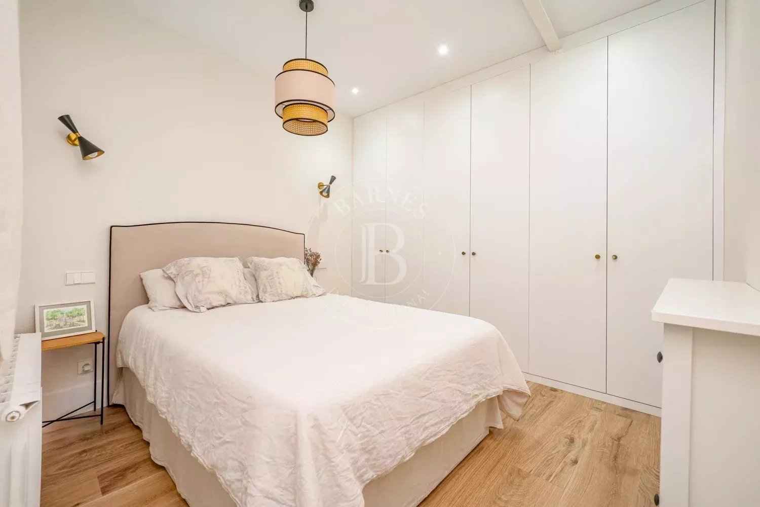 Ee5c9b4e63f6ab2a2da3badc0a406488 82f489a633 1500 original - Attribut alt par défaut.