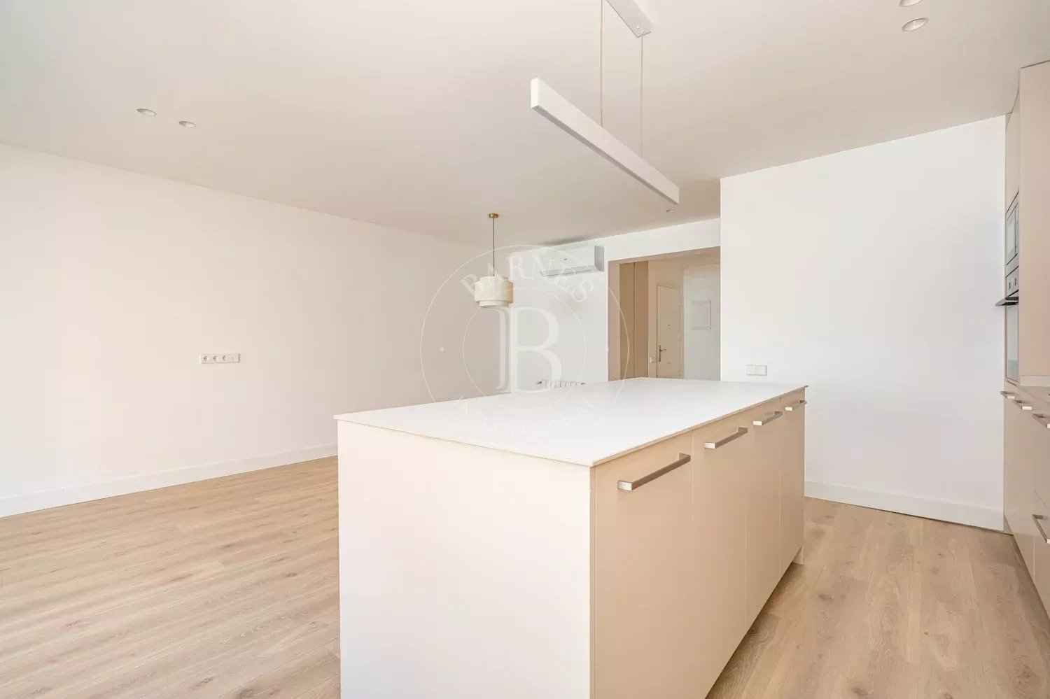 Ca63ef620dcb0288d6b9580404d7846e 8e781ac1c2 1500 original - Attribut alt par défaut.