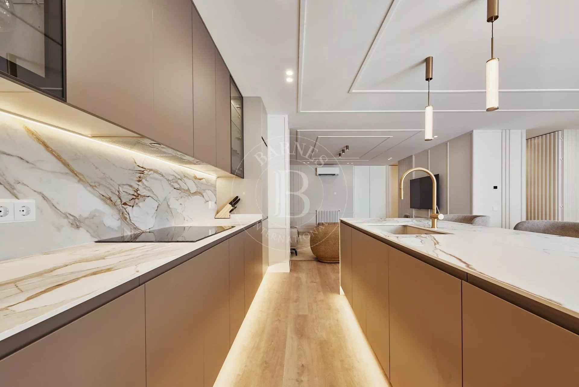 A6eb9eb106f9c7b74392c9033f7c1d95 2bbf38d945 1920 original - Attribut alt par défaut.