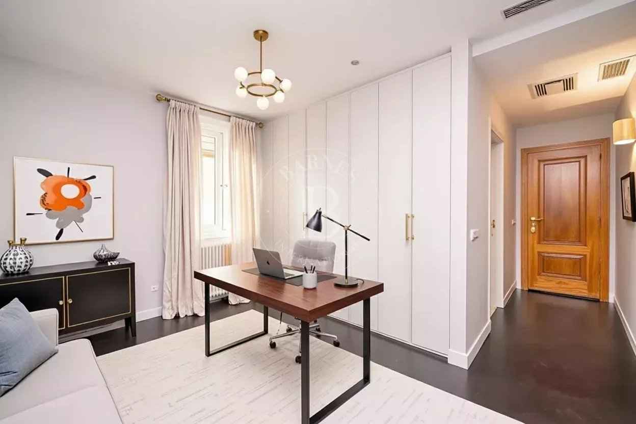 8d69d2c0b5b395eaee6b335d0553175a f998d0b18c 1248 original - Attribut alt par défaut.