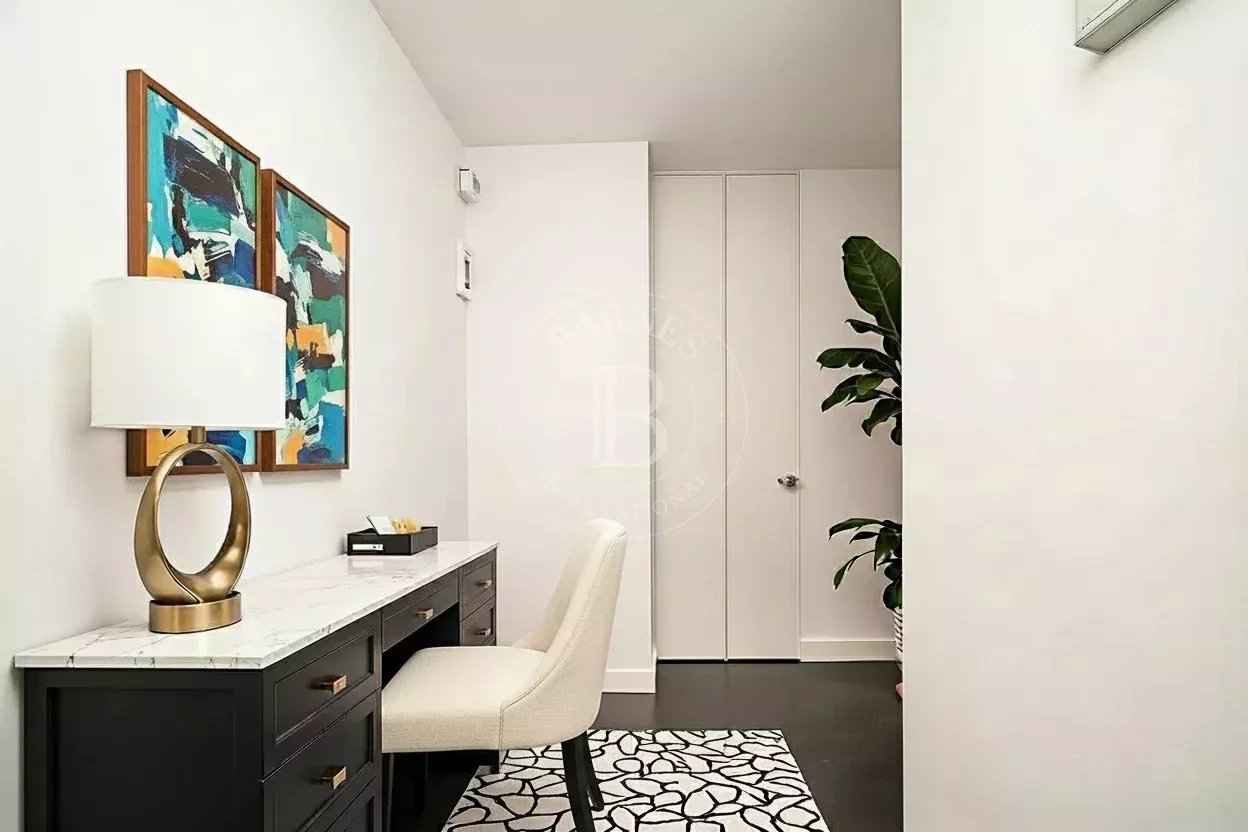 97047e3301ee9c921e44afaf45d277f1 274803d32d 1248 original - Attribut alt par défaut.