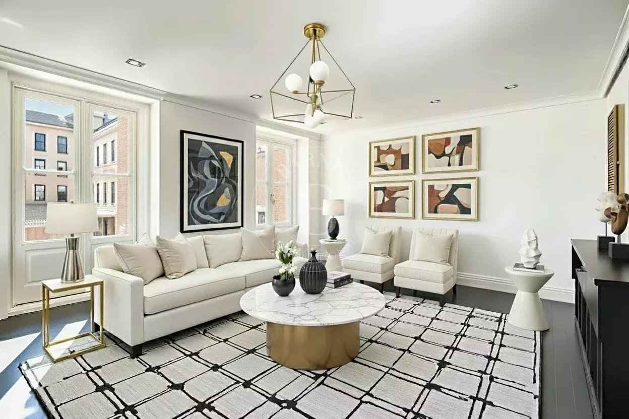 Cfc03e3be53a5fa8f41ed01a2cec4884 b15d005170 1248 original - Attribut alt par défaut.