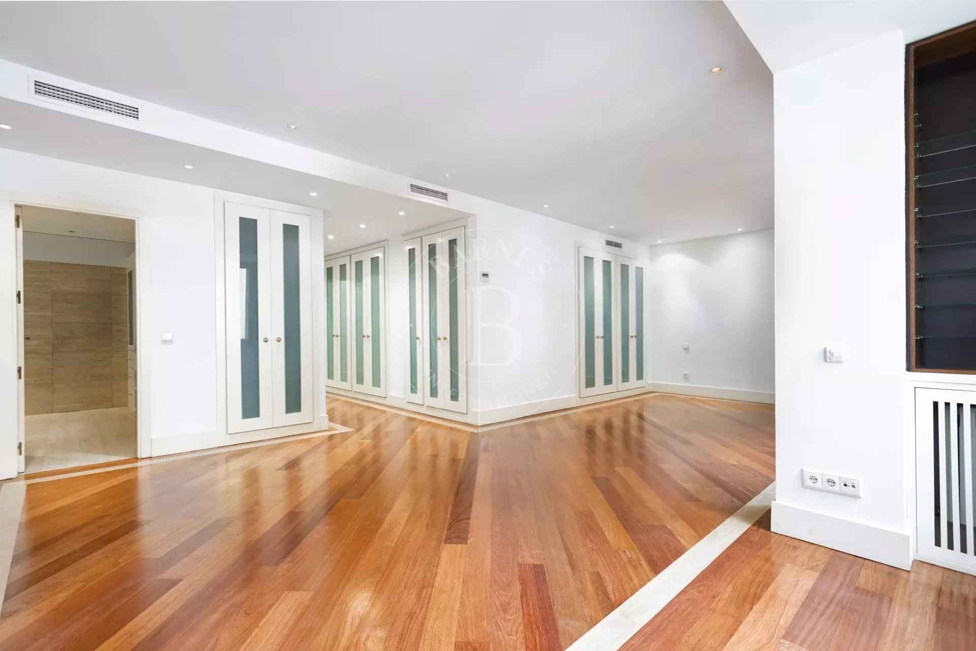 01a87cab8fd1334e9651a6250c52f5d0 d71ce3cd71 1920 original - Attribut alt par défaut.